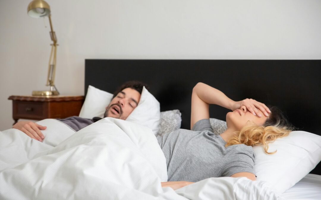 Ronco e Apneia do Sono: Entenda as Diferenças, Causas e Tratamentos